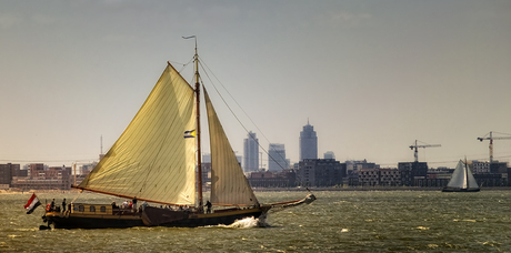 Amsterdam vanaf Forteiland Pampus