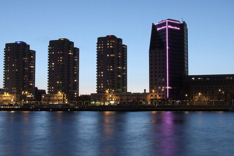 Rotterdam at Night (2)