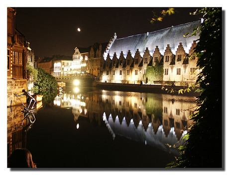 De vleeshallen van Gent (by night)