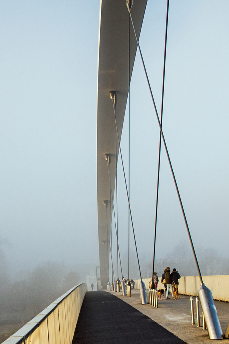 Nevel en brug