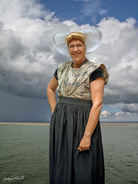 Arnemuidse klederdracht 2025