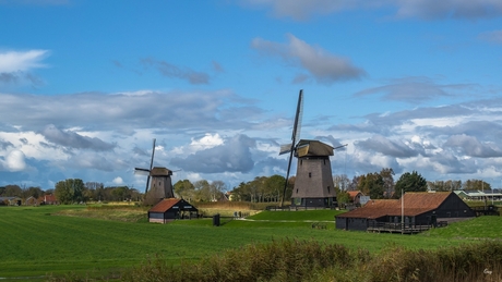 2 van de 3 molens in Schermer