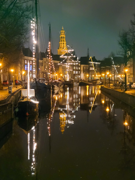 Kerstsfeer aan de Lage der Aa in Groningen