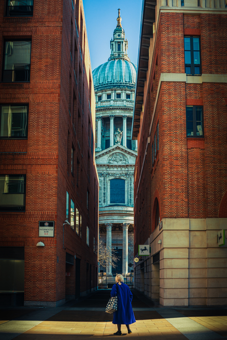 Looking at st. Paul's