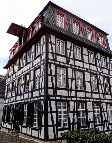 Sankt-Vith 🚲👉 Monschau - Vakwerkhuis, Monschau (D)