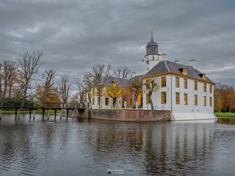 Herfst bij de Fraeylemaborg in Slochteren.