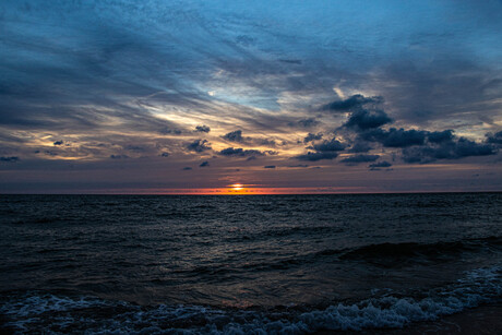Zonsondergang Hargen aan Zee