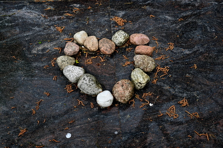 Geen woorden maar stenen.