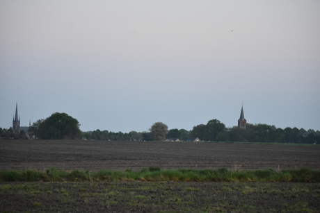 St Trudo kerk en Oude Toren in Stiphout