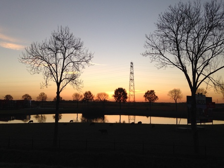 Zonsondergang Overbetuwe