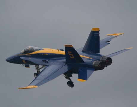 Blue Angels 5 take off