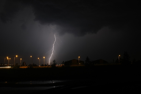 onweer nieuw-vennep 25-05