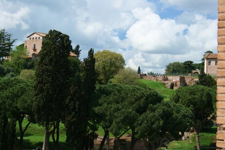 Rome-vanuit Colloseum