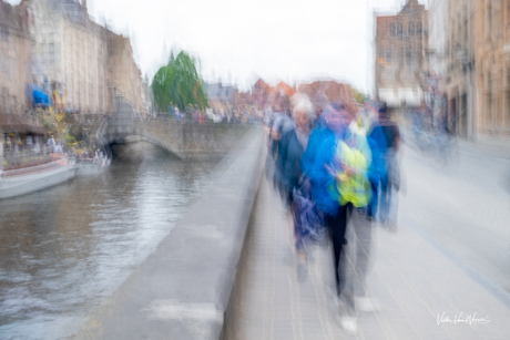 Walking in Bruges