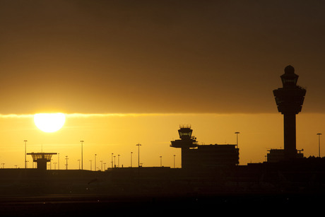 Zonsondergang Schiphol