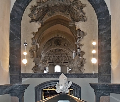 De dom van Trier gezien vanuit de "Heilig-Rock-Kapelle".