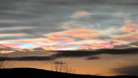 Polar Stratospheric Clouds (Parelmoerwolken)