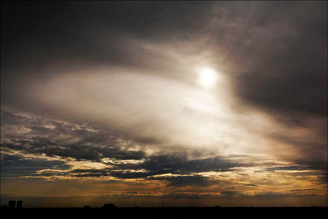 schilderachtige luchten............................