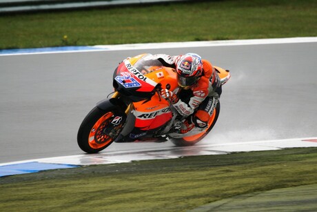 stoner in wet practice