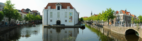 Panorama Delft, zicht op Legermuseum