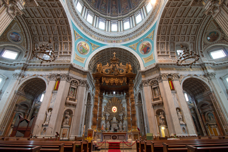 Basiliek van de Heiligen Agatha en Barbara