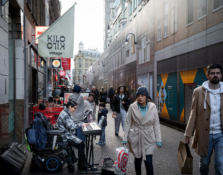 Straatmuzikant in den Haag