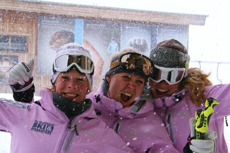 3 happy ladies