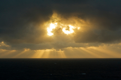 Zonsondergang bij Zweden .......