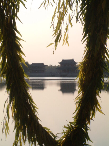 Tempels bij Kunming Lake in Beijing