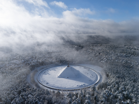 De pyramide van Austerlitz