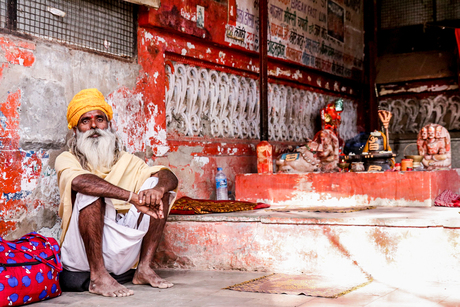 Monnik in India