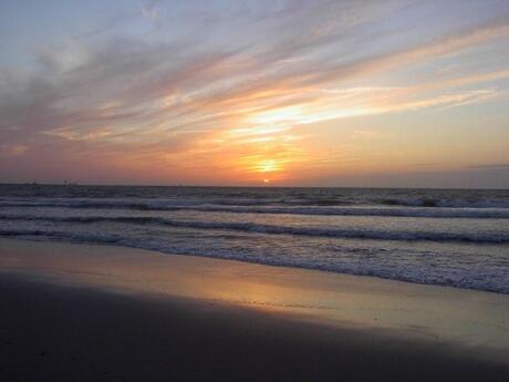 Zonsondergang Hoek van Holland