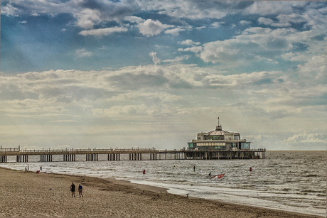 Pier aan de Belgische kust