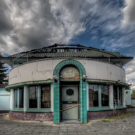 dansen tot de vlammen ervan afvlogen