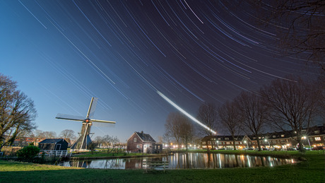 Time-lapse + Moon Trail