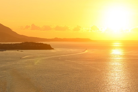 Zonsondergang Bacoli