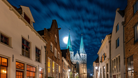 Straatje in de avond