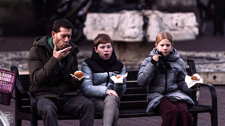 Iconic pastry (oliebol)