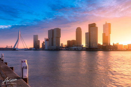 Dit is 1 van mijn favoriete foto’s die ik heb gemaakt van Rotterdam 🥰