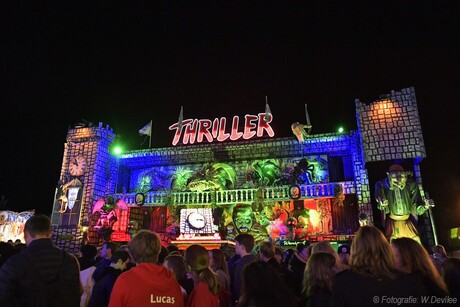 Kermis in de avond