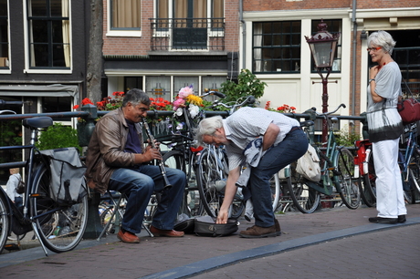 Doorspelen bij geven of ............