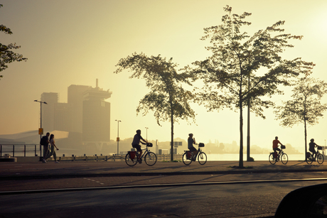 Amsterdam in de mist