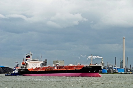 tanker