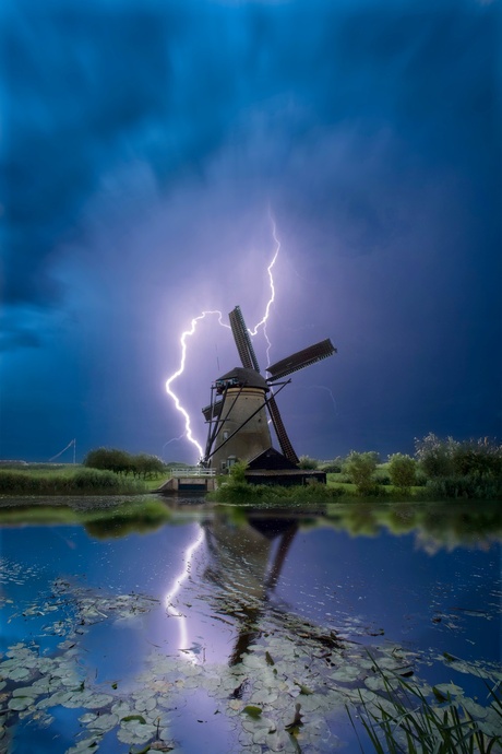Stormy Kinderdijk