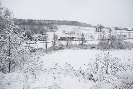 Bij Eys in de sneeuw