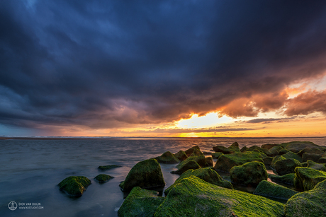 Storm on the rocks