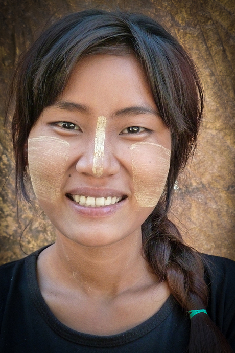 Jonge vrouw Myanmar