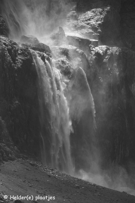 waterval in Gavarnie (Pyreneeën)