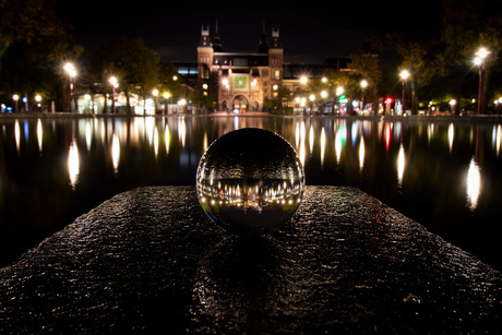 Amsterdam Rijksmuseum Lensball