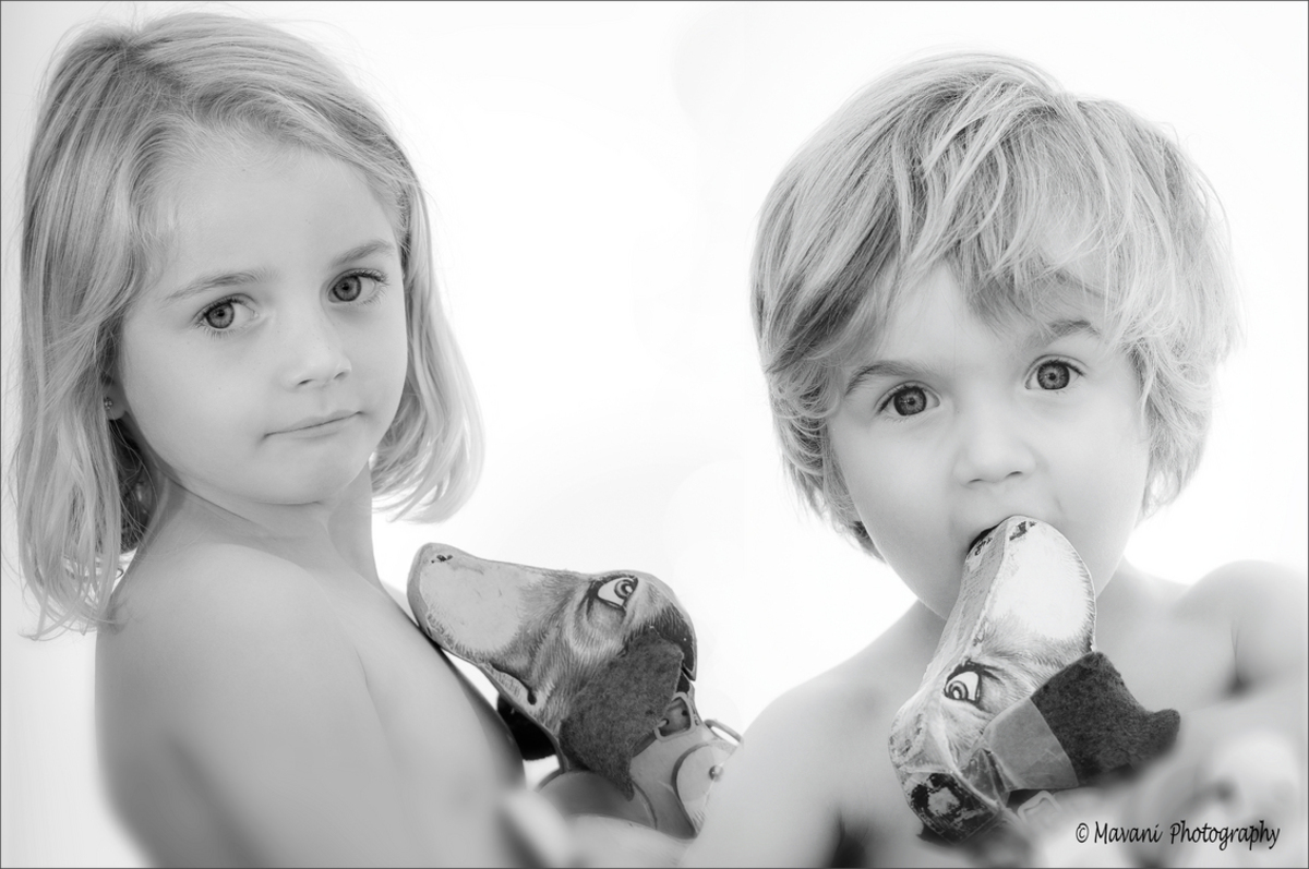 Broer en Zus. foto van MavaniPhotography Zoom.nl